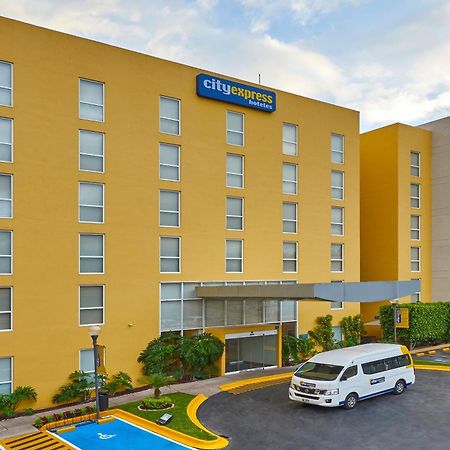 City Express By Marriott San Luis Potosi Zona Universitaria Zewnętrze zdjęcie