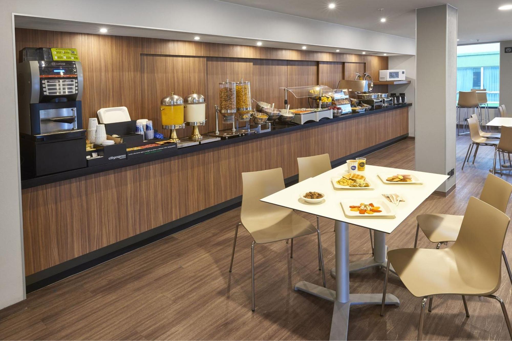 City Express By Marriott San Luis Potosi Zona Universitaria Zewnętrze zdjęcie